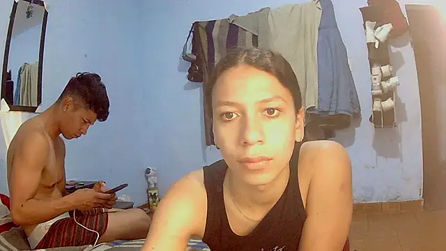 Snapshot of Tania_Gate chatting on 09-20-25, 03:17 Tania Gate online show from 09-20-25, 03:17