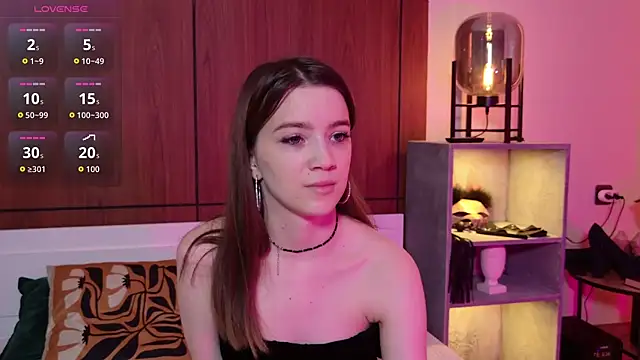 Alison kisss online show from 03-29-26, 03:57