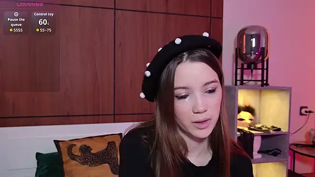 Alison kisss online show from 03-17-26, 04:21