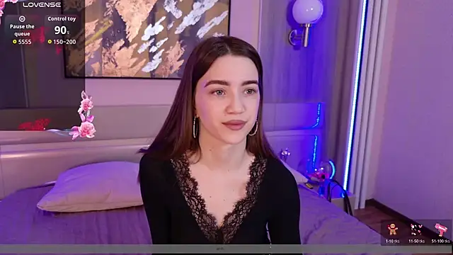 Snapshot of Alison_kisss chatting on 02-11-26, 01:22 Alison kisss online show from 02-11-26, 01:22