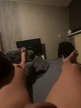 Snapshot of alfarolemmer chatting on 02-19-26, 02:19 alfarolemmer online show from 02-19-26, 02:19