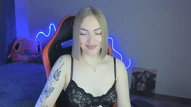 LaraKrein lk online show from 01-10-26, 05:19