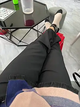 Snapshot of sharon-Hanna chatting on 02-12-26, 01:05 sharon-Hanna online show from 02-12-26, 01:05