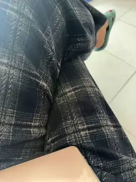 sharon-Hanna online show from 11-06-25, 01:42