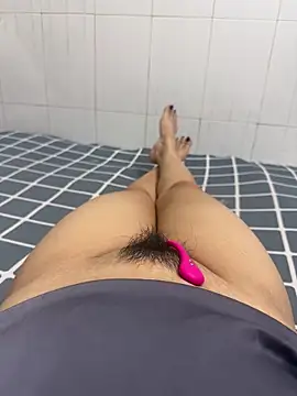 sharon-Hanna online show from 12-05-25, 02:48