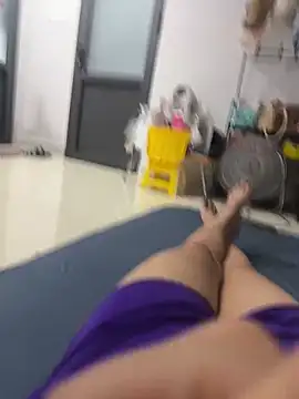 sharon-Hanna online show from 12-05-25, 01:49