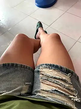 sharon-Hanna online show from 12-02-25, 01:28