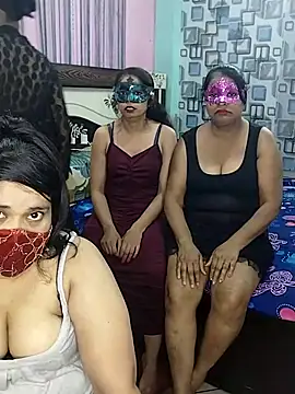 Snapshot of Sexy_anaamika chatting on 09-09-25, 06:56 Sexy anaamika online show from 09-09-25, 06:56