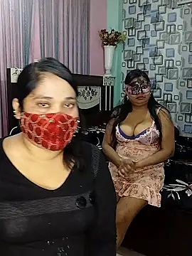 Snapshot of Sexy_anaamika chatting on 02-06-26, 06:53 Sexy anaamika online show from 02-06-26, 06:53