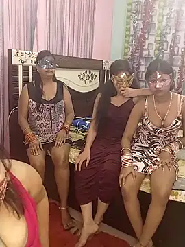 Snapshot of Sexy_anaamika chatting on 10-21-25, 07:08 Sexy anaamika online show from 10-21-25, 07:08