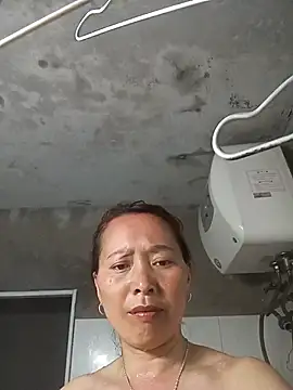 Bianly online show from 03-25-26, 11:53