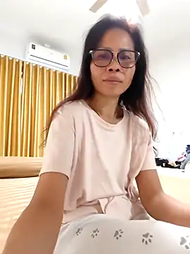 Mama Eva 1 online show from 09-27-25, 01:23