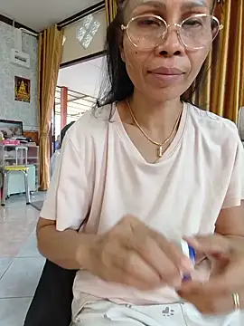Mama Eva 1 online show from 07-17-26, 12:30