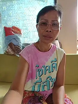 Mama Eva 1 online show from 06-15-26, 11:59