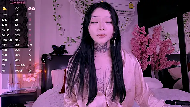 Lein Bone online show from 11-07-25, 12:04