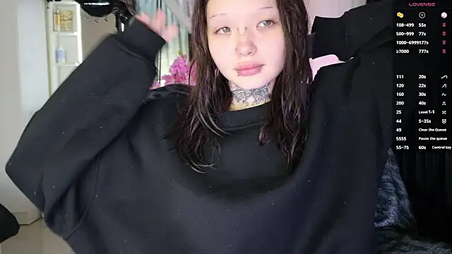 Lein Bone online show from 06-20-26, 01:43