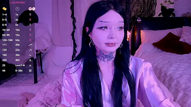 Lein Bone online show from 11-30-25, 12:11