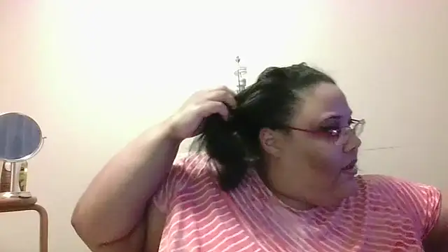 SexyBBW10790 online show from 10-25-25, 11:05