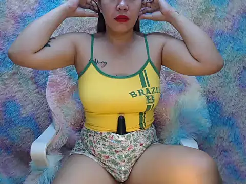 Snapshot of wild_rose69 chatting on 05-21-26, 10:07 wild rose69 online show from 05-21-26, 10:07