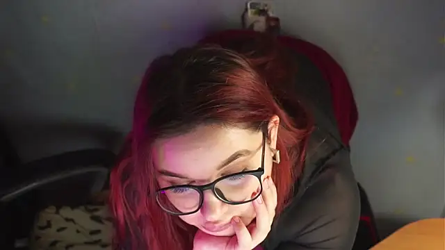 RelykaMeow online show from 12-07-24, 02:47