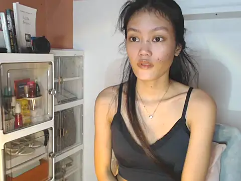 skinny gracie online show from 07-17-26, 01:52