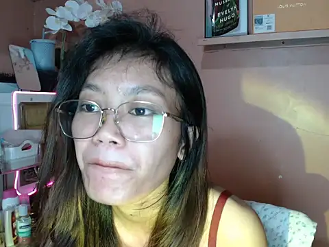 skinny gracie online show from 10-15-25, 08:55