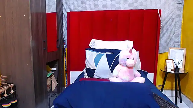 Candycrush2555 online show from 02-10-26, 06:45