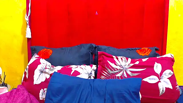 Candycrush2555 online show from 11-04-25, 07:12