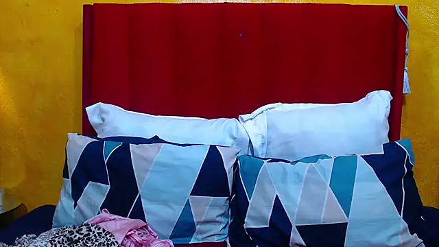 Candycrush2555 online show from 12-05-25, 07:18