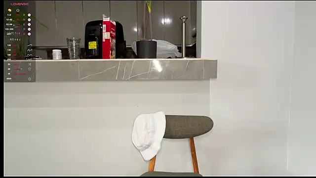 Snapshot of walter_cute chatting on 02-22-26, 06:38 walter cute online show from 02-22-26, 06:38