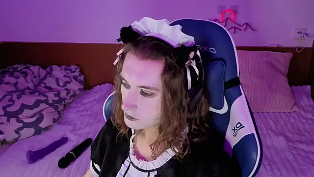 whitekittenenergy online show from 09-18-25, 05:38