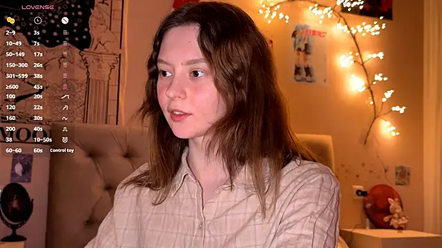 Snapshot of IrisPurrphy chatting on 02-08-26, 04:59 IrisPurrphy online show from 02-08-26, 04:59