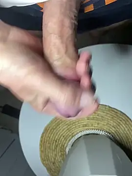 Jonny Agatha online show from 04-16-26, 02:12