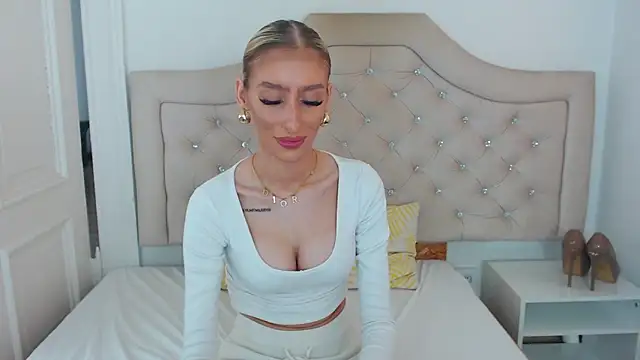 NatalieSensual online show from 04-19-26, 11:55