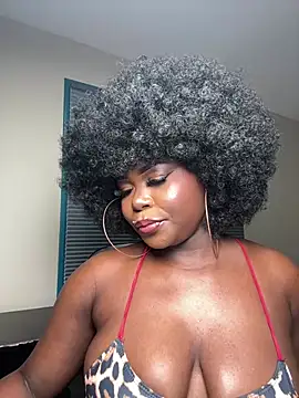 WomanNextdoor1 online show from 03-21-26, 10:09