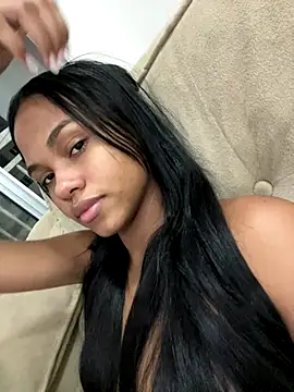 Snapshot of Sabryynna chatting on 09-19-25, 01:53 Sabryynna online show from 09-19-25, 01:53