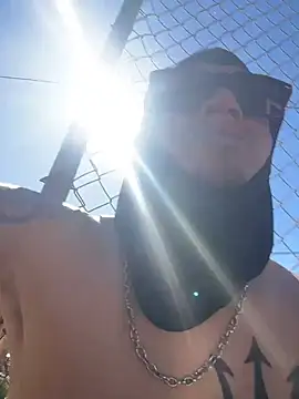 Snapshot of Shankortiz chatting on 02-27-26, 05:35 Shankortiz online show from 02-27-26, 05:35