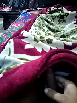 Snapshot of Ravi8879 chatting on 11-30-25, 03:57 Ravi8879 online show from 11-30-25, 03:57