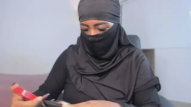 yasmin elite online show from 11-19-25, 09:42