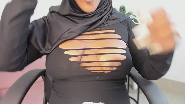 yasmin elite online show from 12-22-25, 11:10