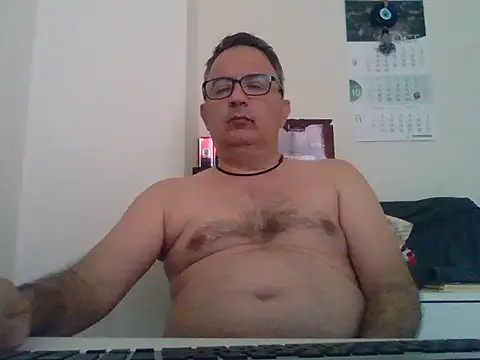 Snapshot of CELIK3577 chatting on 10-17-25, 02:48 CELIK3577 online show from 10-17-25, 02:48