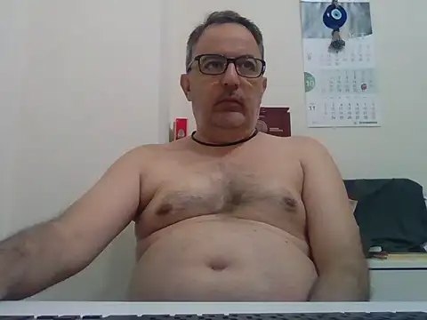 Snapshot of CELIK3577 chatting on 10-20-25, 01:18 CELIK3577 online show from 10-20-25, 01:18
