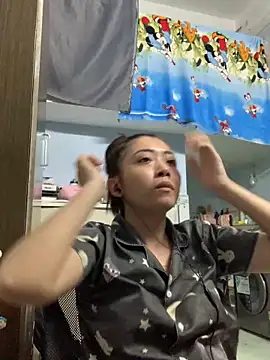 Snapshot of Minee1202 chatting on 03-22-26, 01:31 Minee1202 online show from 03-22-26, 01:31