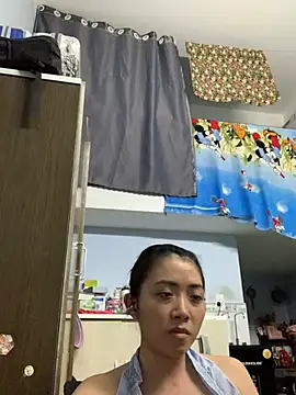 Minee1202 online show from 04-23-26, 08:21