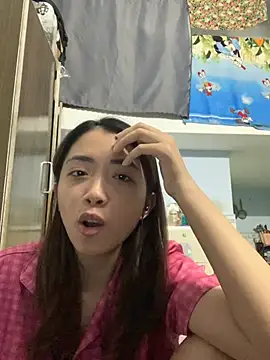 Snapshot of Minee1202 chatting on 07-08-26, 12:57 Minee1202 online show from 07-08-26, 12:57