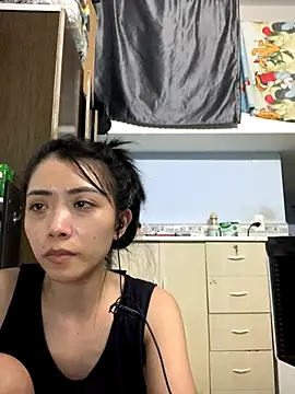 Minee1202 online show from 11-18-25, 06:50