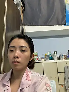 Snapshot of Minee1202 chatting on 07-10-26, 03:06 Minee1202 online show from 07-10-26, 03:06