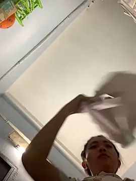 Minee1202 online show from 10-17-25, 12:47