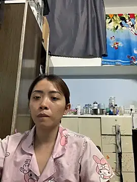 Minee1202 online show from 05-05-26, 02:25