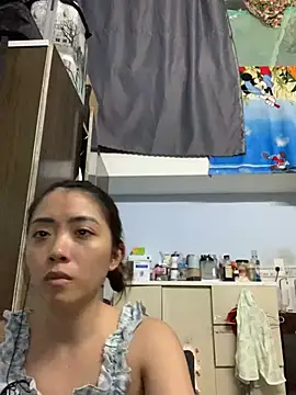 Snapshot of Minee1202 chatting on 04-15-26, 02:39 Minee1202 online show from 04-15-26, 02:39